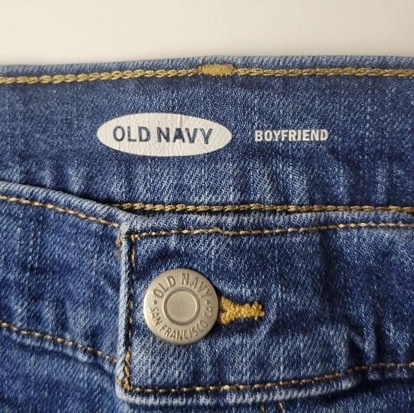 Old Navy Boyfriend Jean Shorts Button Fly Frayed Hem 14 - Picture 4 of 9